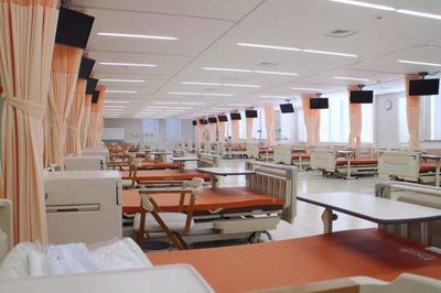 漂洋过海来见你——访大学，谈留学，教学设备研究纪行