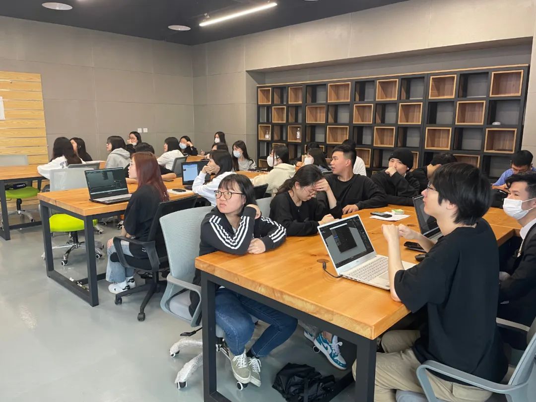 全省首个！就在长乐！这个中心真牛！——记教学设备研究中心的创新之路